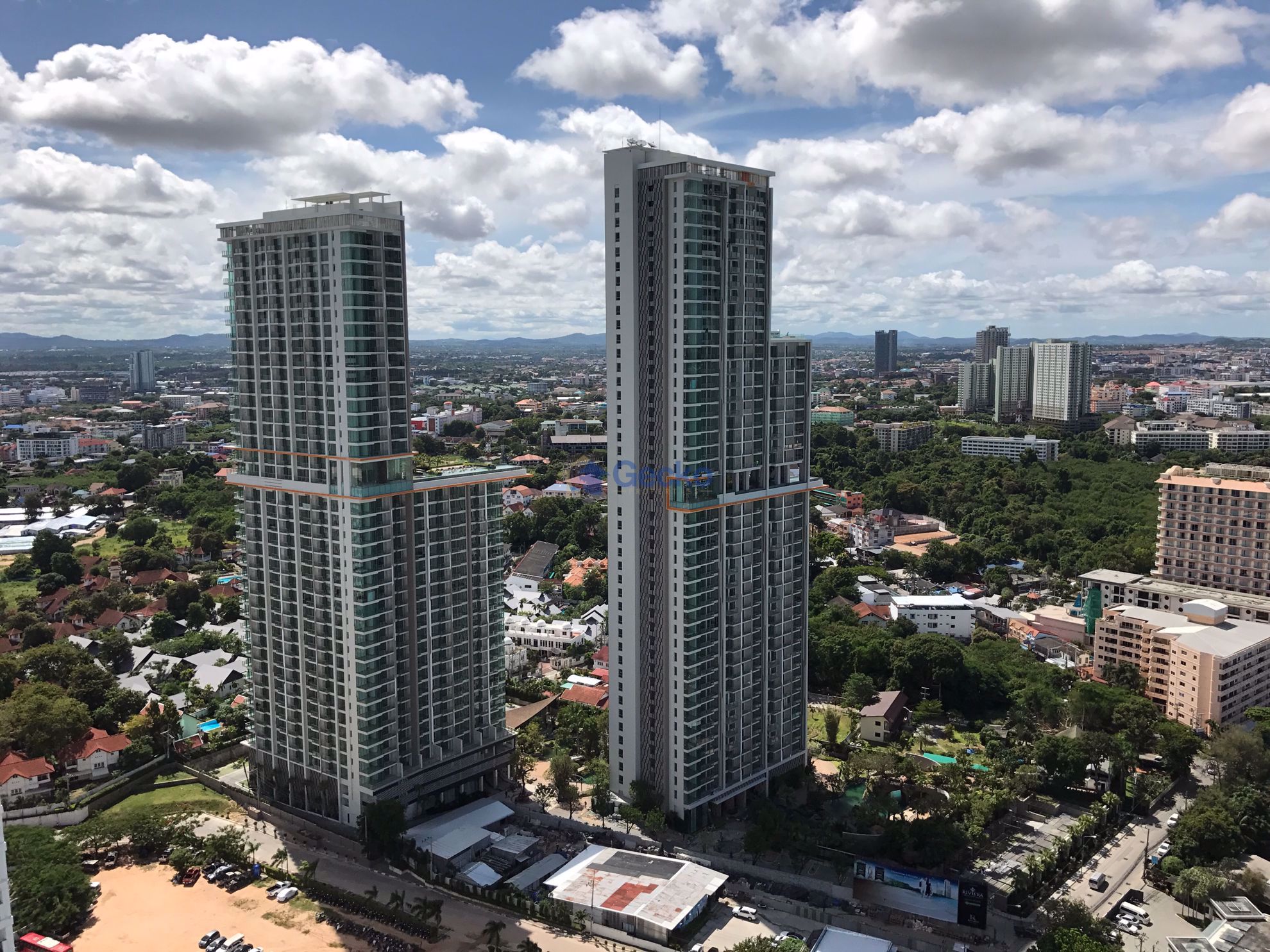 1 Bedroom Condo in The Riviera Wong Amat Beach Wongamat C005603