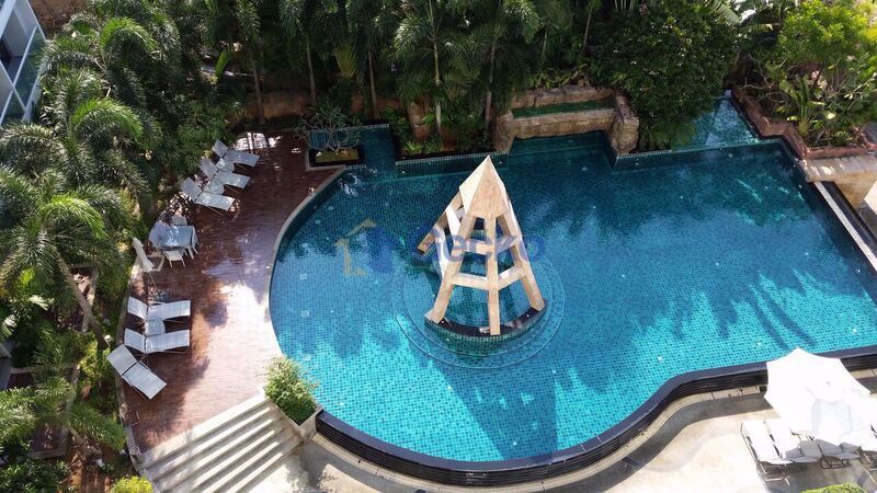 สตูดิโอ คอนโดมิเนี่ยม เข้า Club Royal วงศ์อมาตย์ C003023