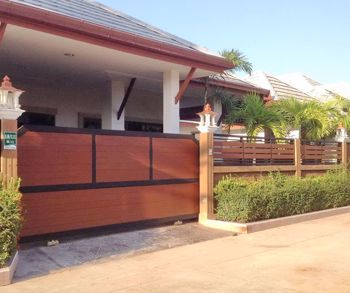 ห้วยใหญ่ บ้าน - H006004