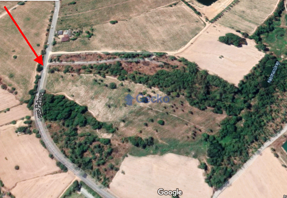 Land available in Bang Lamung L008575 (Photo 3)