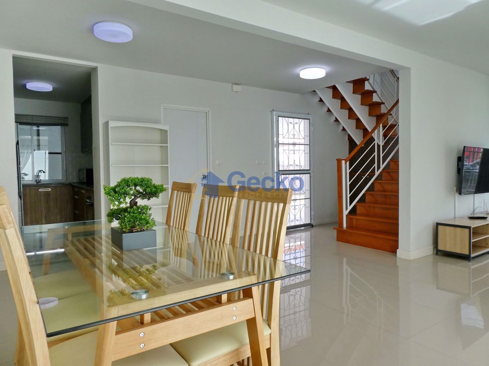 3 Bedrooms House in Baan Pruksa Nara Chaiyapruk2-Jomtien  East Pattaya H008640 (Photo 3)