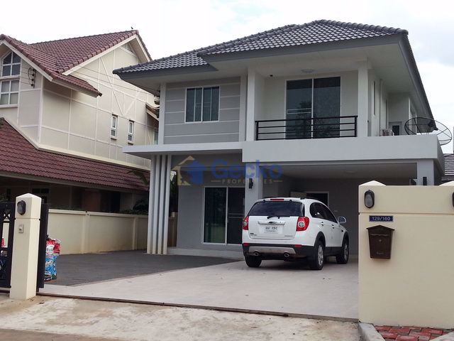 3 ห้องนอน บ้าน เข้า Central Park Hillside Village  พัทยาตะวันออก H002442