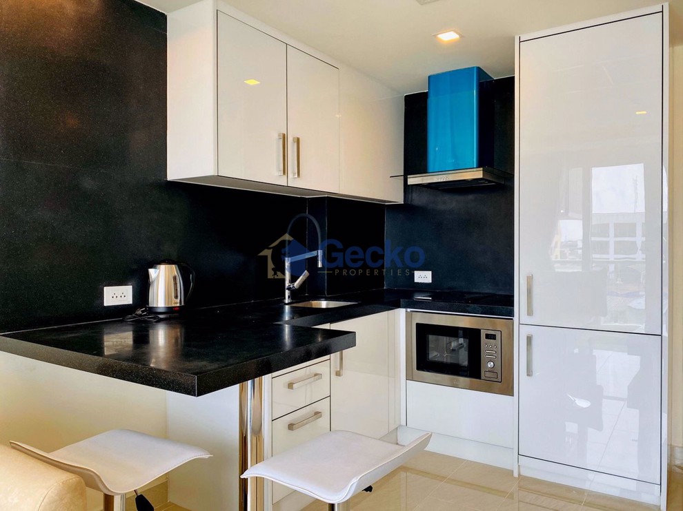 1 Bedroom Condo in Grand Avenue Central Pattaya C008151 (Photo 2)