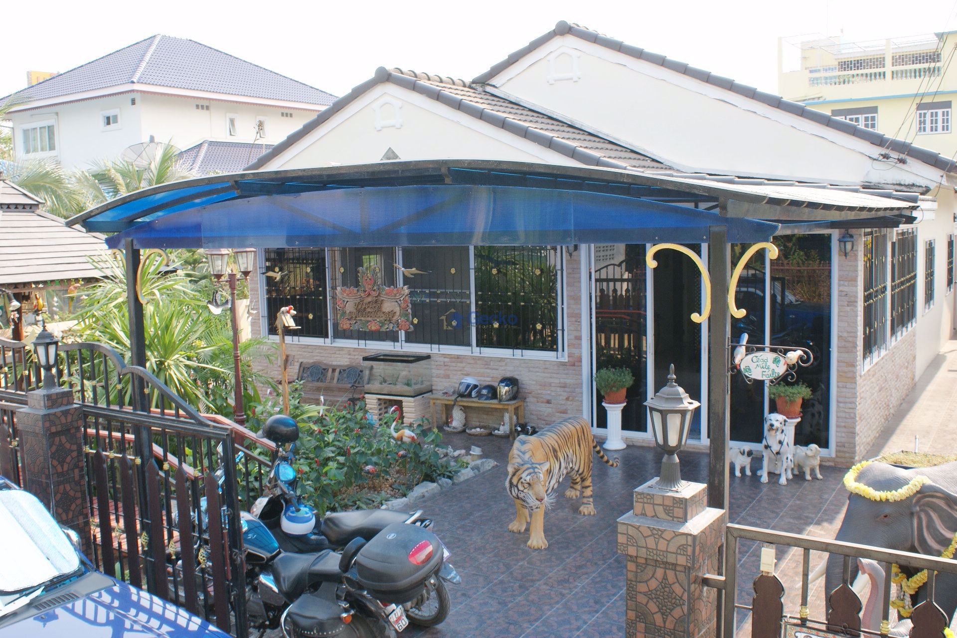 2 ห้องนอน บ้าน  บางเสร่ H002517