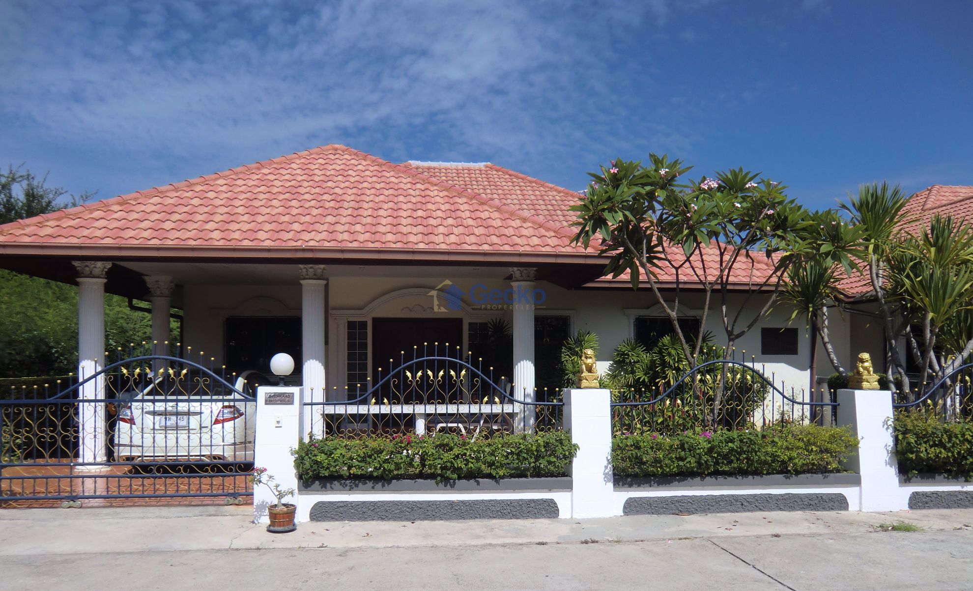 3 ห้องนอน บ้าน เข้า Eakmongkol 6  จอมเทียน H002614
