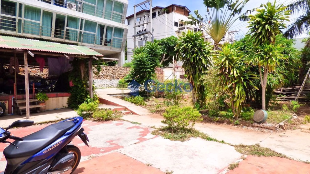 Land available in South Pattaya L007527 (Photo 3)