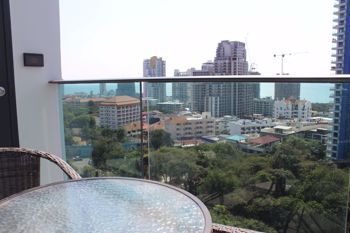 Pratumnak Condo - C007055