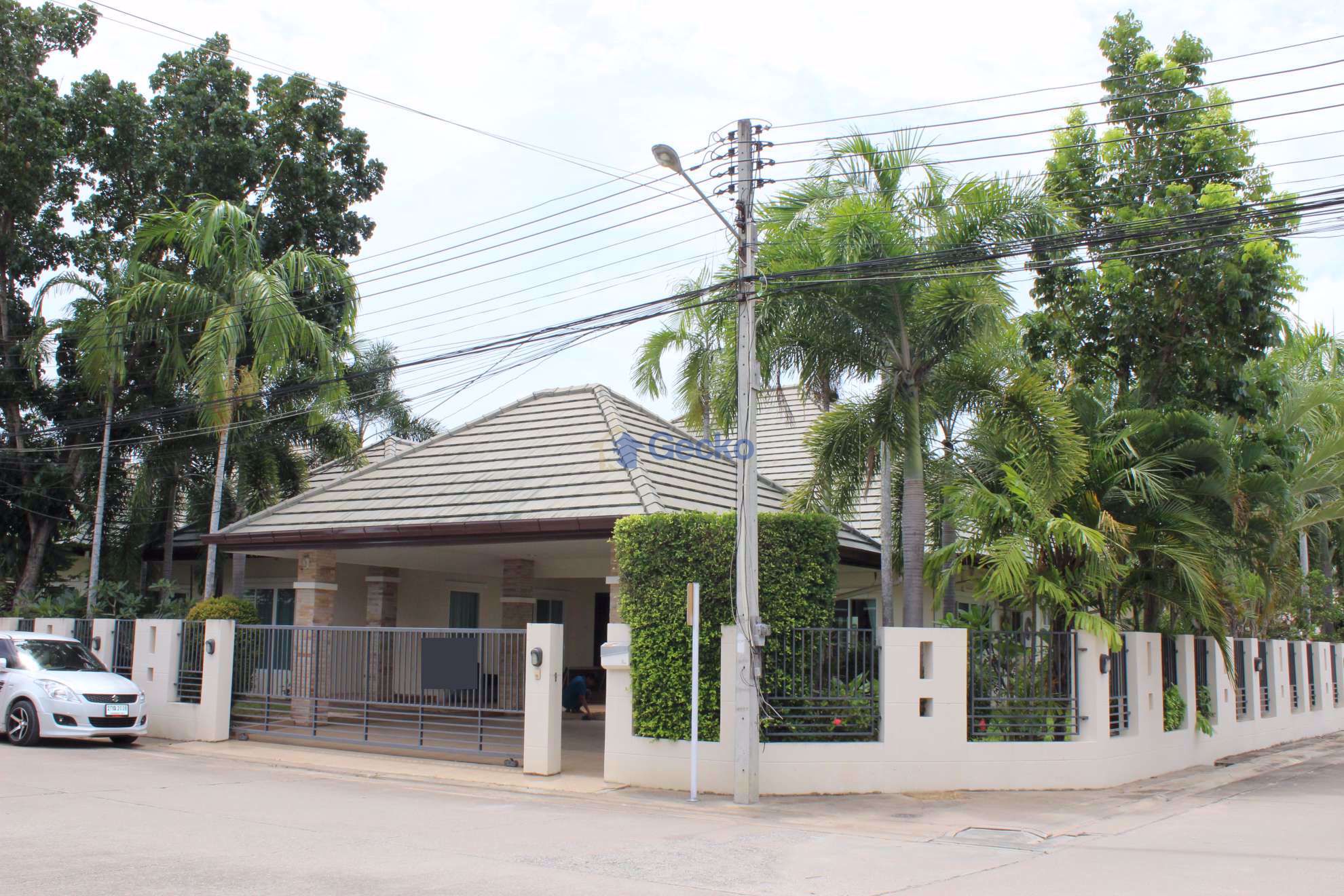 3 ห้องนอน บ้าน in SP Village 5  พัทยาตะวันออก H004548
