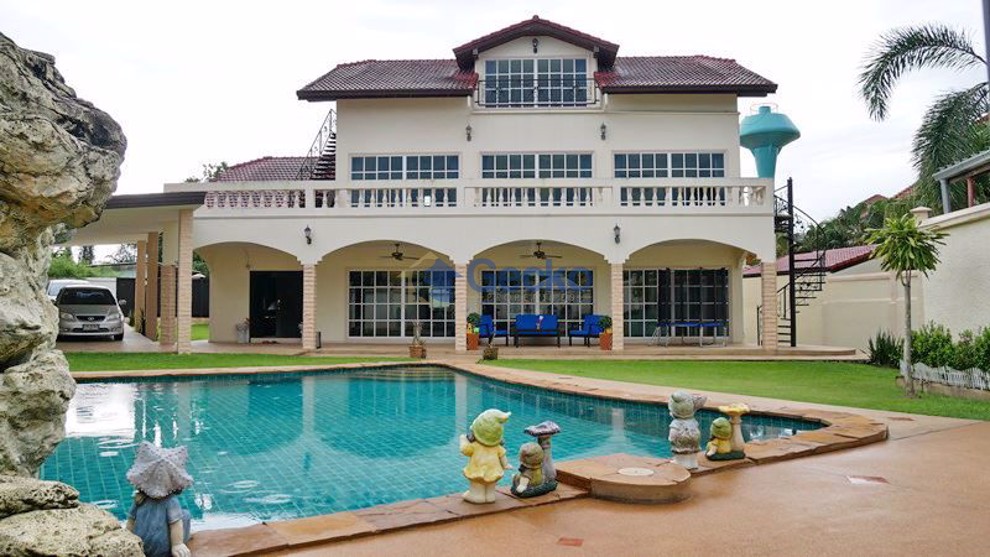 5 ห้องนอน บ้าน in Tudor Villas  พัทยาตะวันออก H006861 (Cover Photo)
