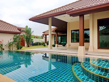 ห้วยใหญ่ บ้าน - H006505