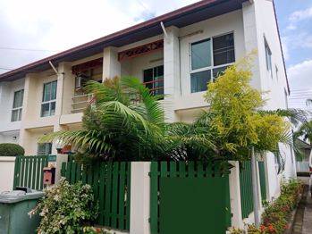 3 Bedrooms House in Green Field Villa 3  East Pattaya H006640