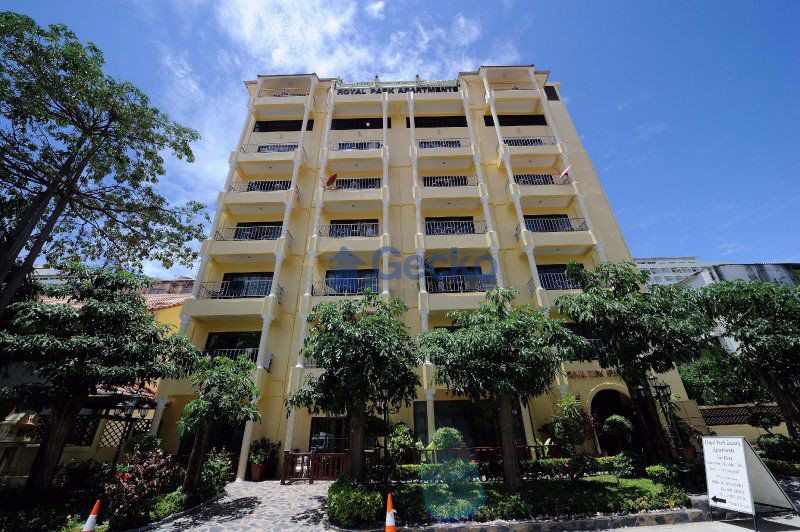 Royal Park Apartments