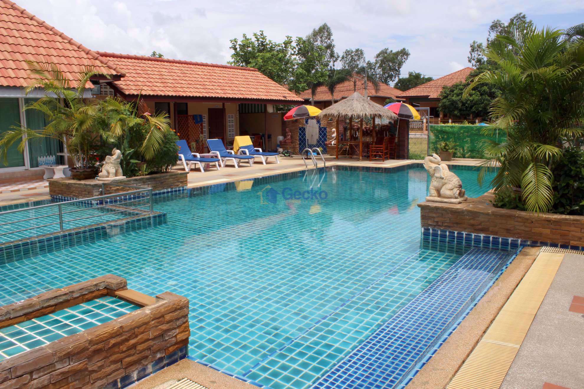 Pattaya Paradise Village