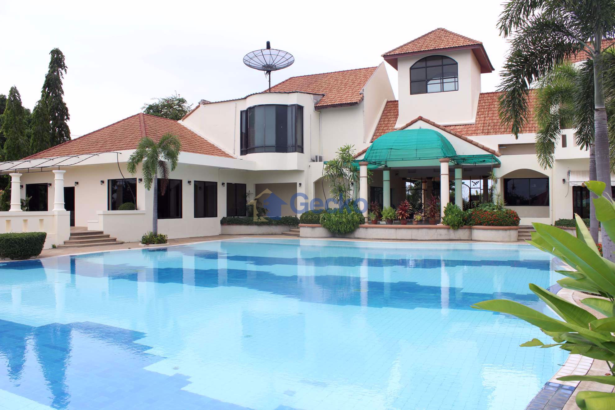 Paradise Villa 1