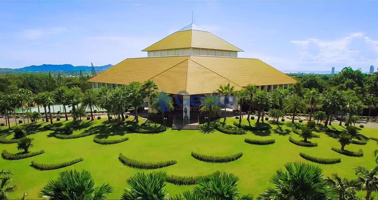 Phoenix Gold Golf & Country Club