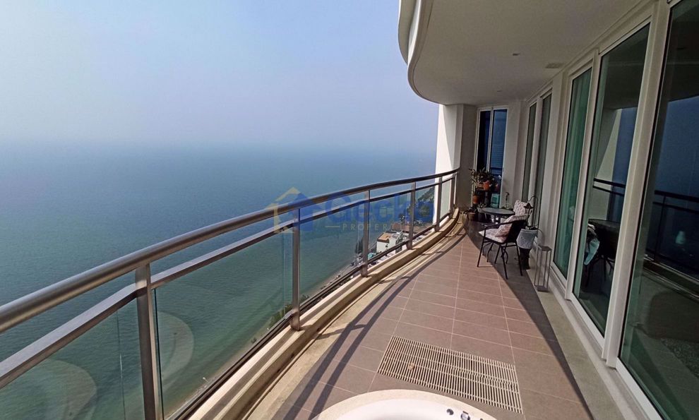 รูปภาพ 3 Bedrooms Condo in Reflection Jomtien C008981