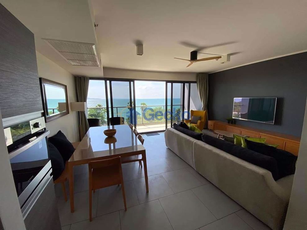 Picture of 2 Bedrooms Condo in The Zire Wongamat C009026