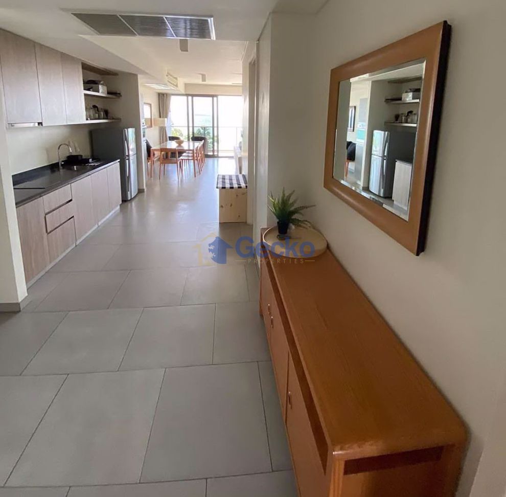 Picture of 2 Bedrooms Condo in The Zire Wongamat C009026