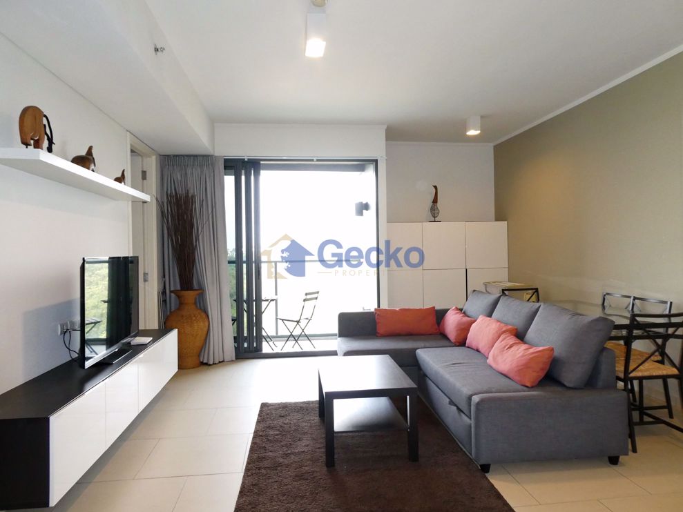 Picture of 2 Bedrooms Condo in The Zire Wongamat C009038