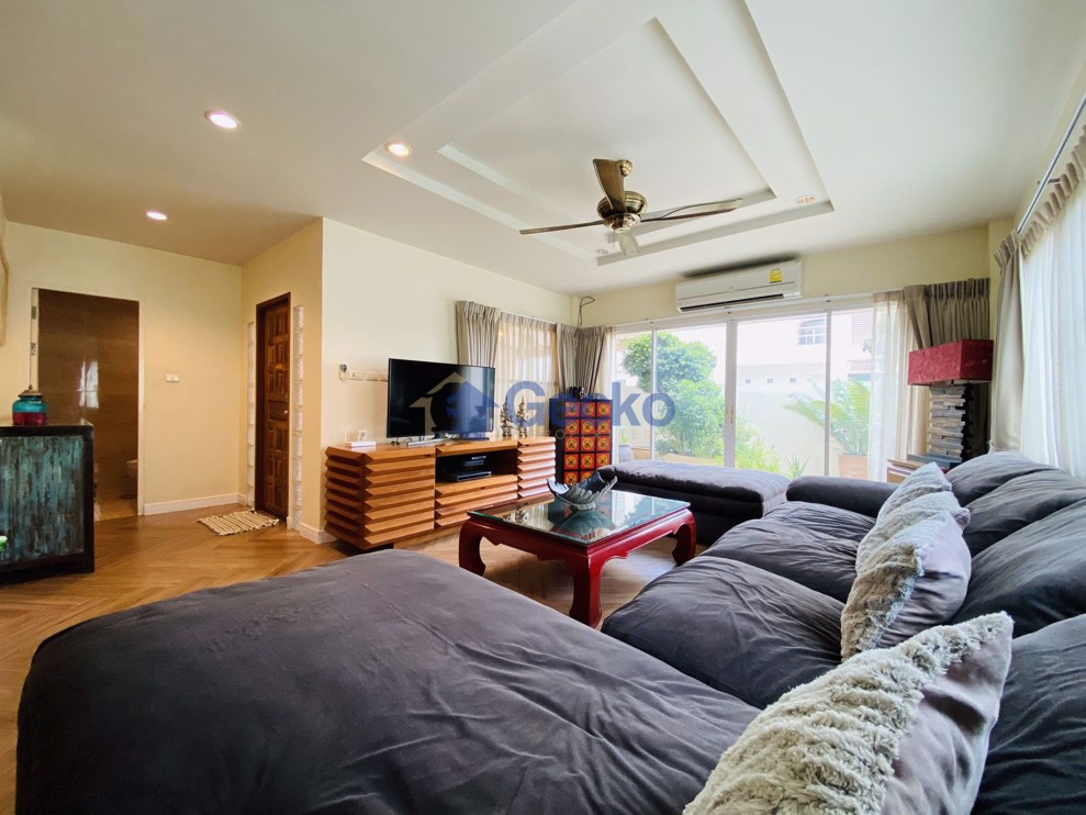 3 ห้องนอน บ้าน in The Meadows  พัทยาตะวันออก H009094 (Photo 4)