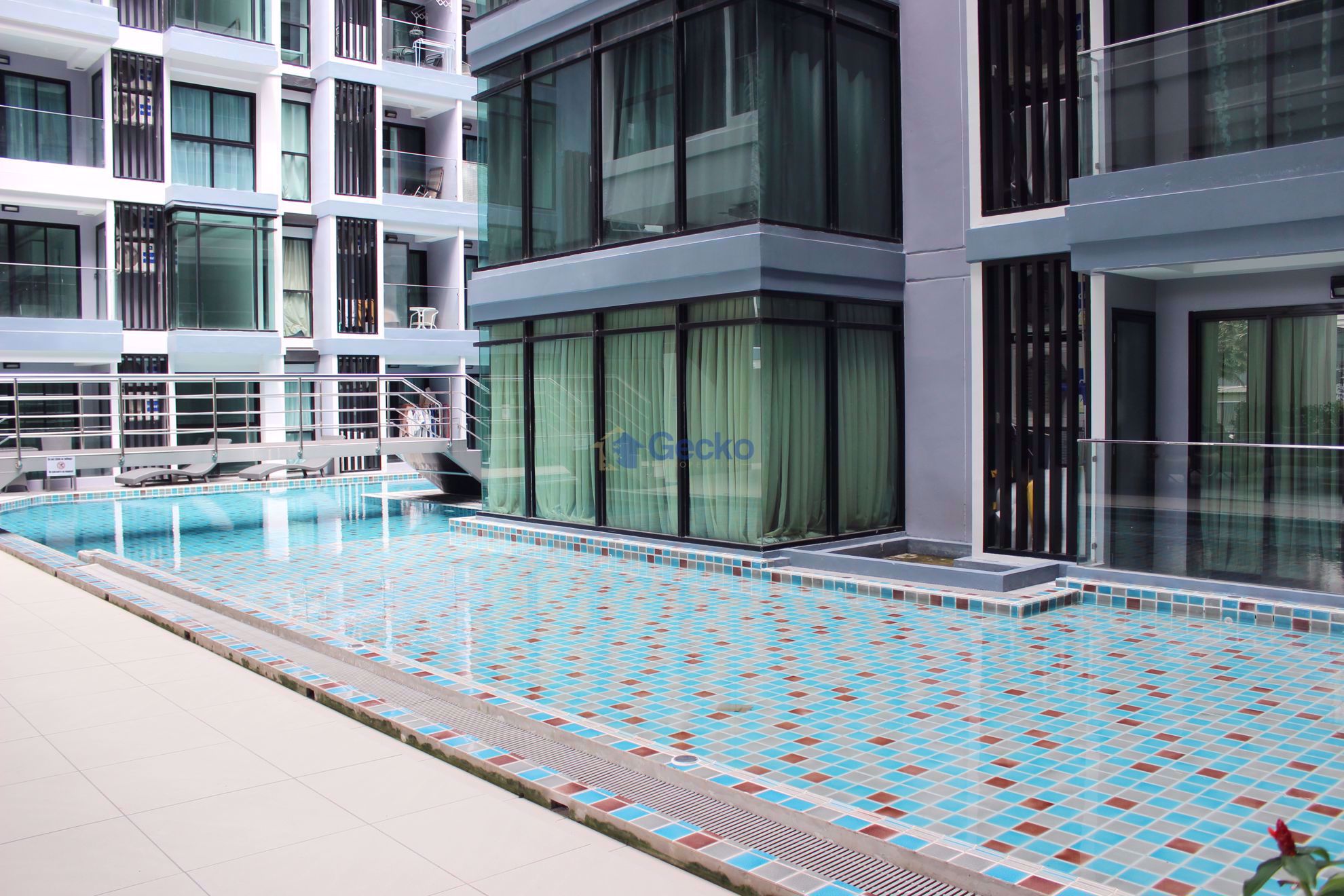 1 Bedroom Condo in Siam Oriental Tropical Garden Pratumnak C009170
