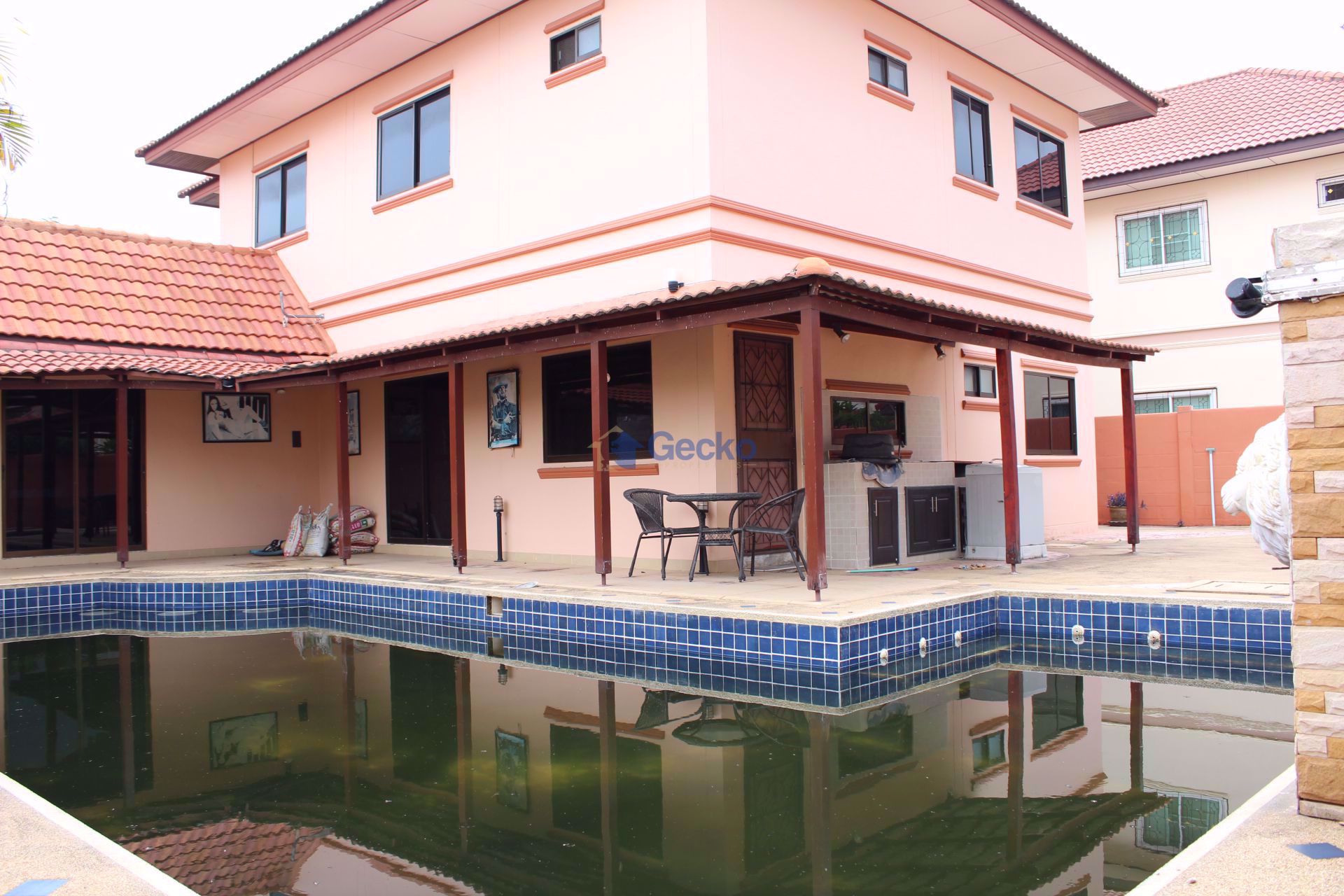 4 ห้องนอน บ้าน in Royal View Village  พัทยาตะวันออก H009195