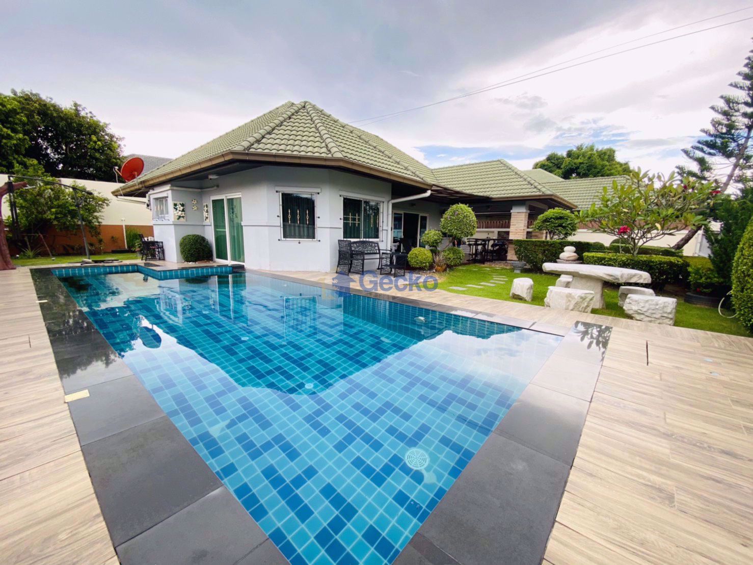 3 Bedrooms bed in House in Green Field Villa 3 in East Pattaya H009256