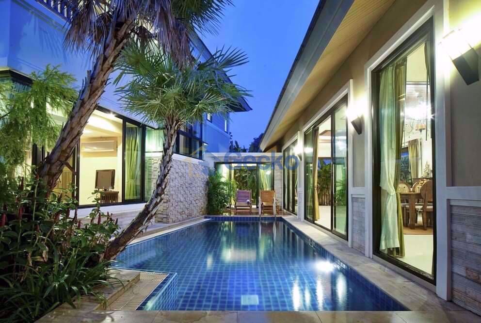 4 ห้องนอน บ้าน in Baan Natcha  พัทยากลาง H009460