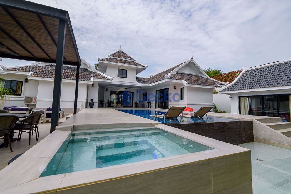 Picture of 5 Bedrooms House  East Pattaya H009488