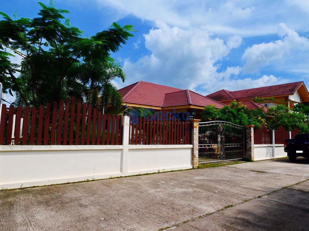 5 Bedrooms House  Huay Yai H009601 (Cover Photo)