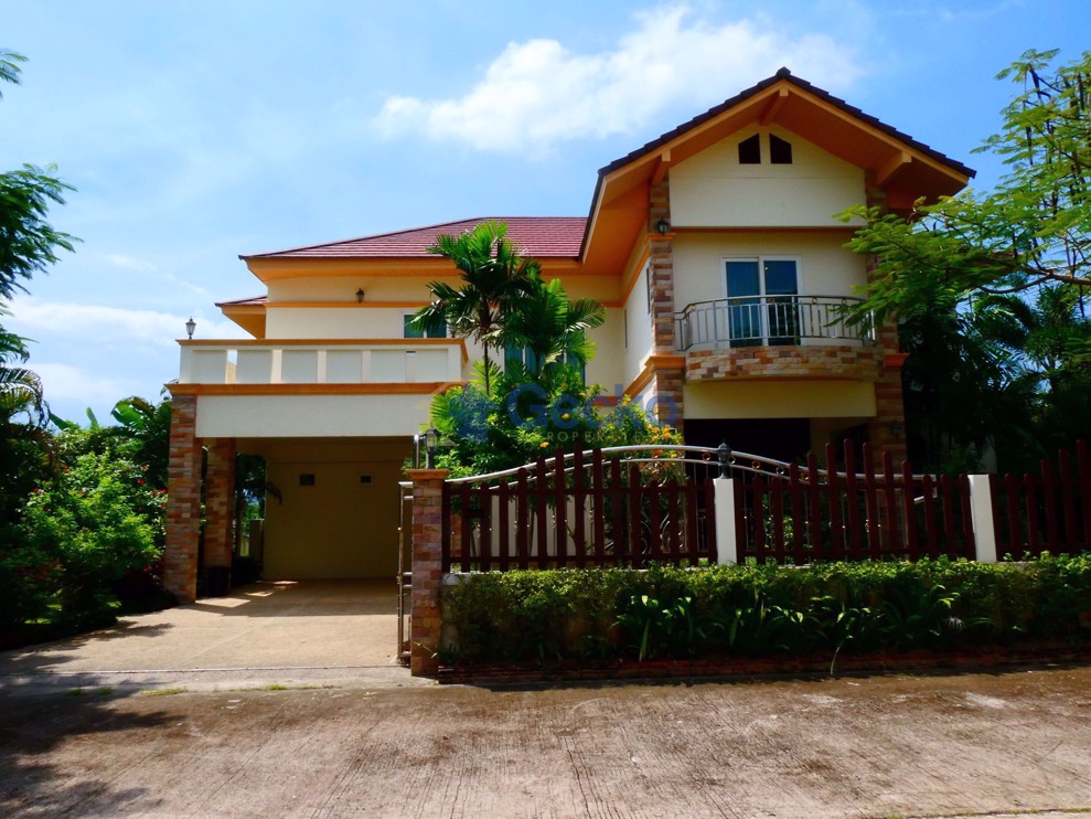 6 Bedrooms House  Huay Yai H009603 (Cover Photo)