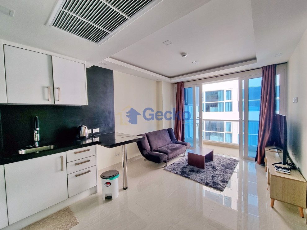 1 Bedroom Condo in Grand Avenue Central Pattaya C009607 (Photo 4)