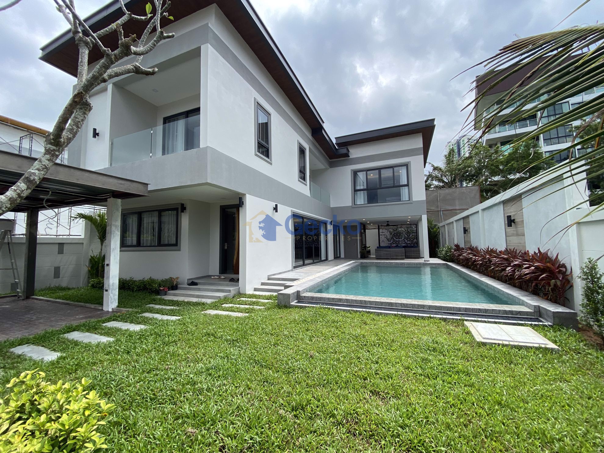 Serenity Jomtien Villas