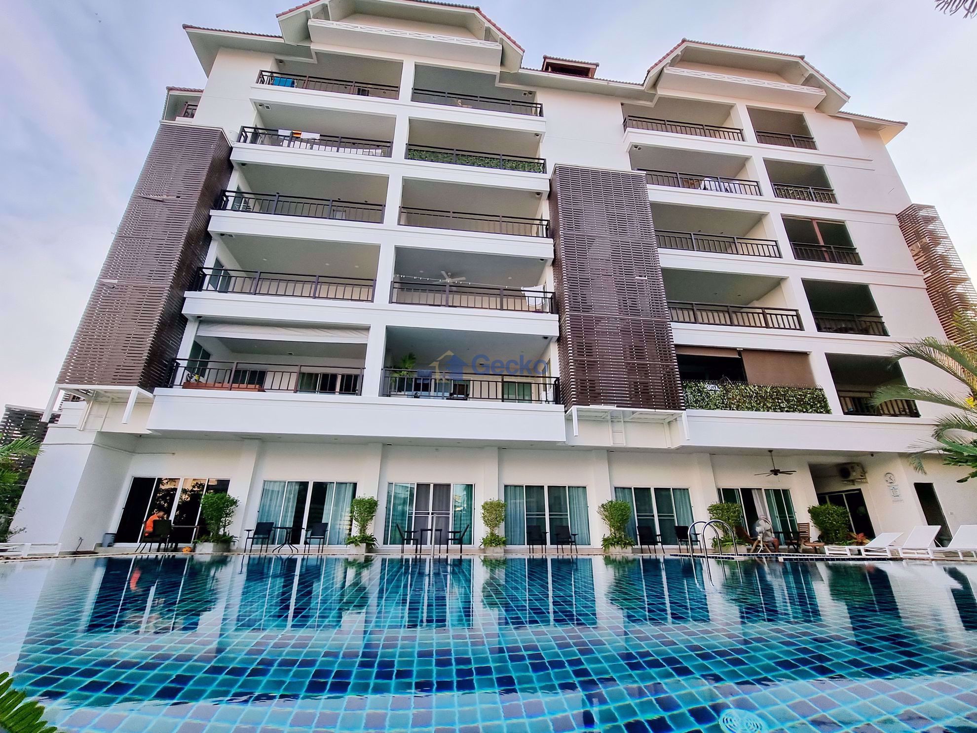 1 ห้องนอน คอนโดมิเนี่ยม in The Club House Residence พระตำหนัก C009767