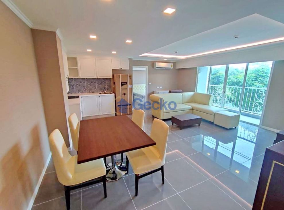 Picture of 2 Bedrooms Condo in The Orient Resort and Spa Jomtien C009233