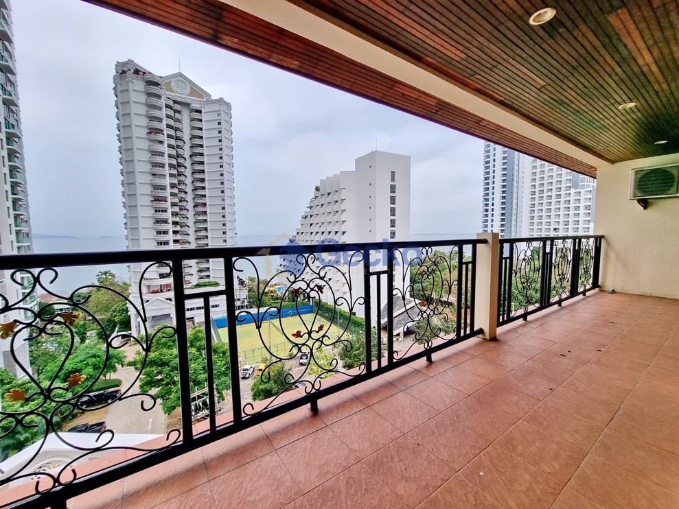 3 Bedrooms Condo in Nova Mirage Wongamat C004726 (Photo 2)