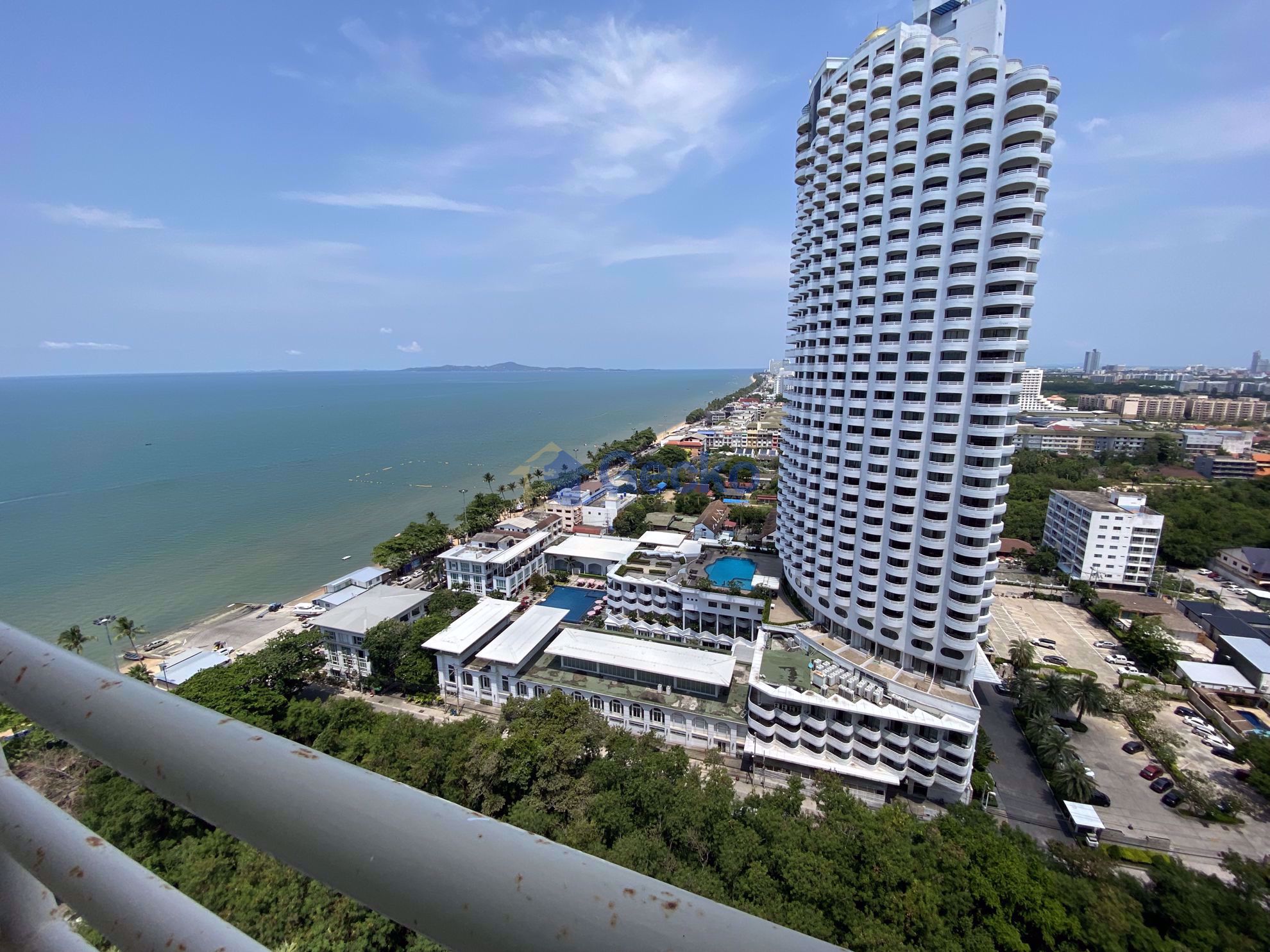 Studio Condo in View Talay 8 Jomtien C009907