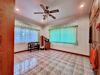 รูปภาพ 3 ห้องนอน บ้าน  พัทยาตะวันออก H009949
