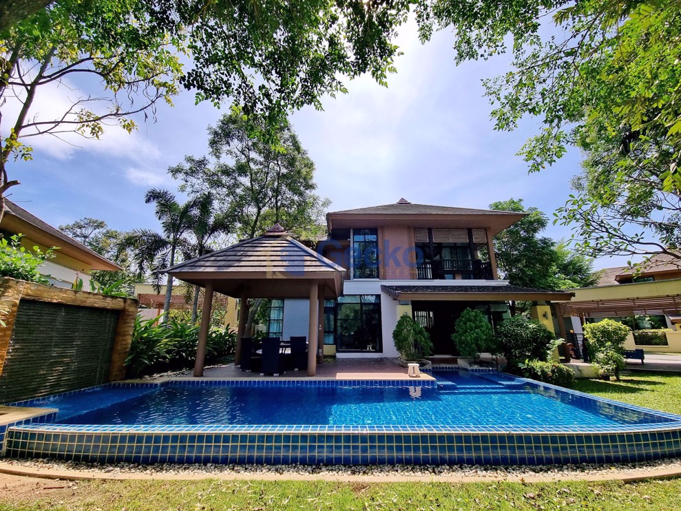 3 Bedrooms House in The Village At Horseshoe Point  East Pattaya H010323 (Cover Photo)