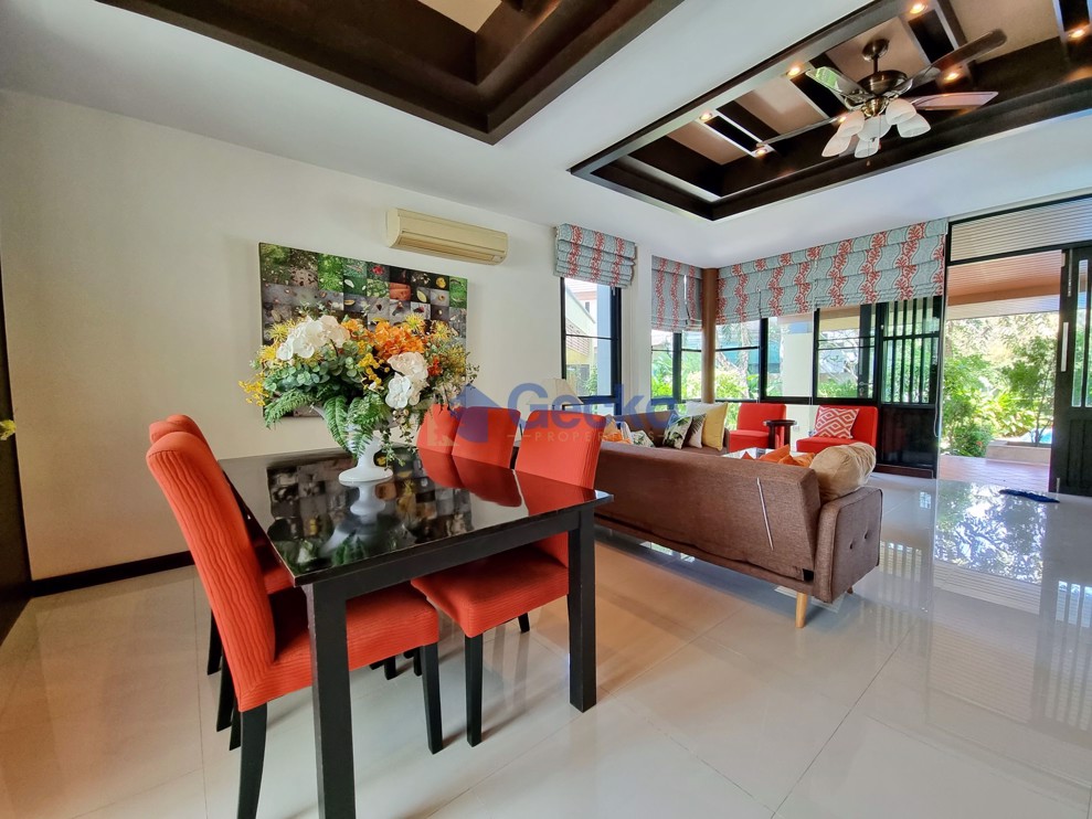3 Bedrooms House in The Village At Horseshoe Point  East Pattaya H010323 (Photo 3)
