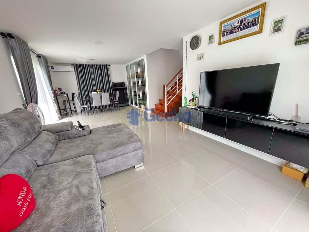 3 Bedrooms House in Baan Pruksa Nara Chaiyapruk2-Jomtien  East Pattaya H010326 (Photo 1)