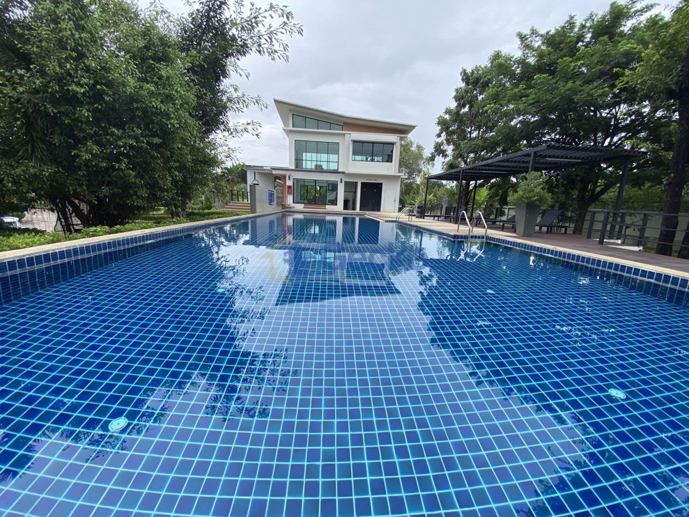 Picture of 3 Bedrooms House in Patta Village  East Pattaya H010079