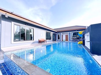 3 Bedrooms House  East Pattaya H010502