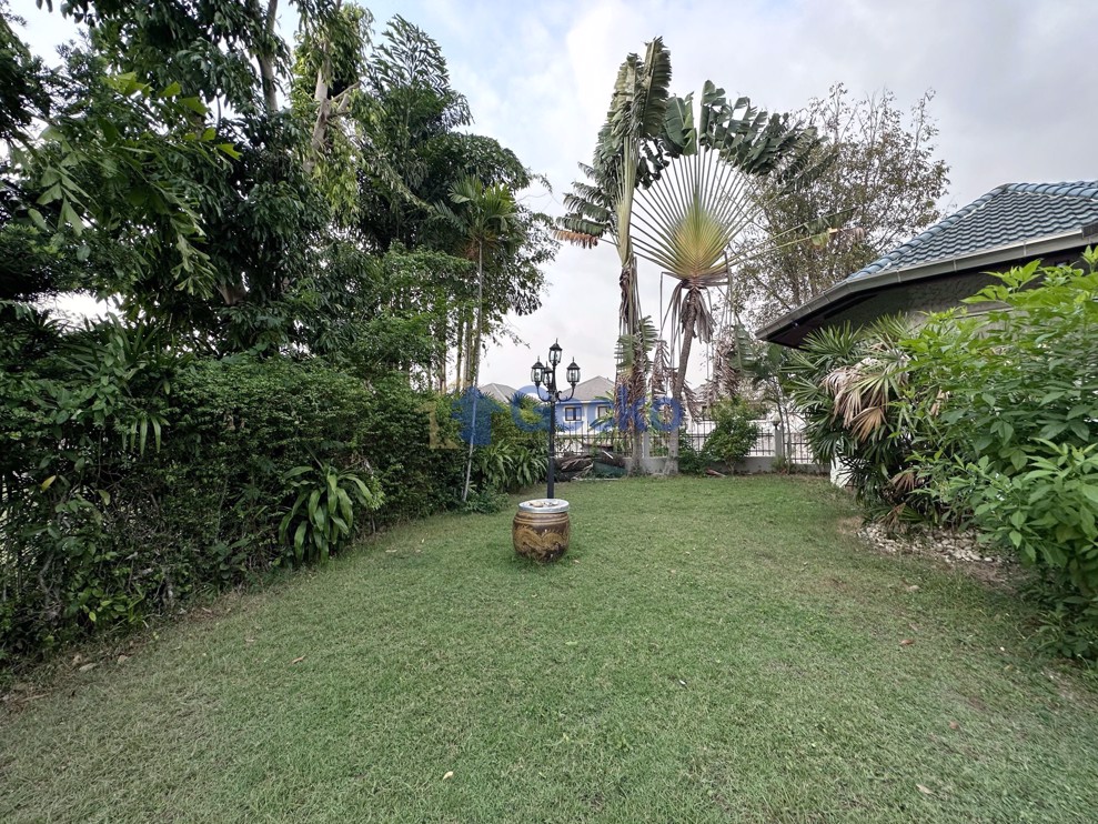 3 Bedrooms House in Little Hill Village  East Pattaya H010635 (Photo 3)
