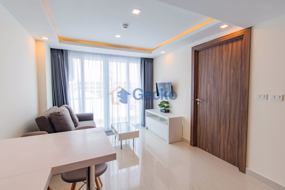 1 Bedroom Condo in Grand Avenue Central Pattaya C008403 (Photo 3)