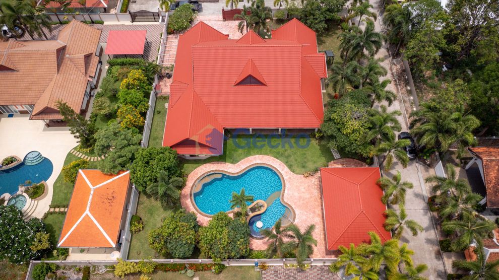 Picture of 4 Bedrooms House in Foxlea Villas  East Pattaya H010737