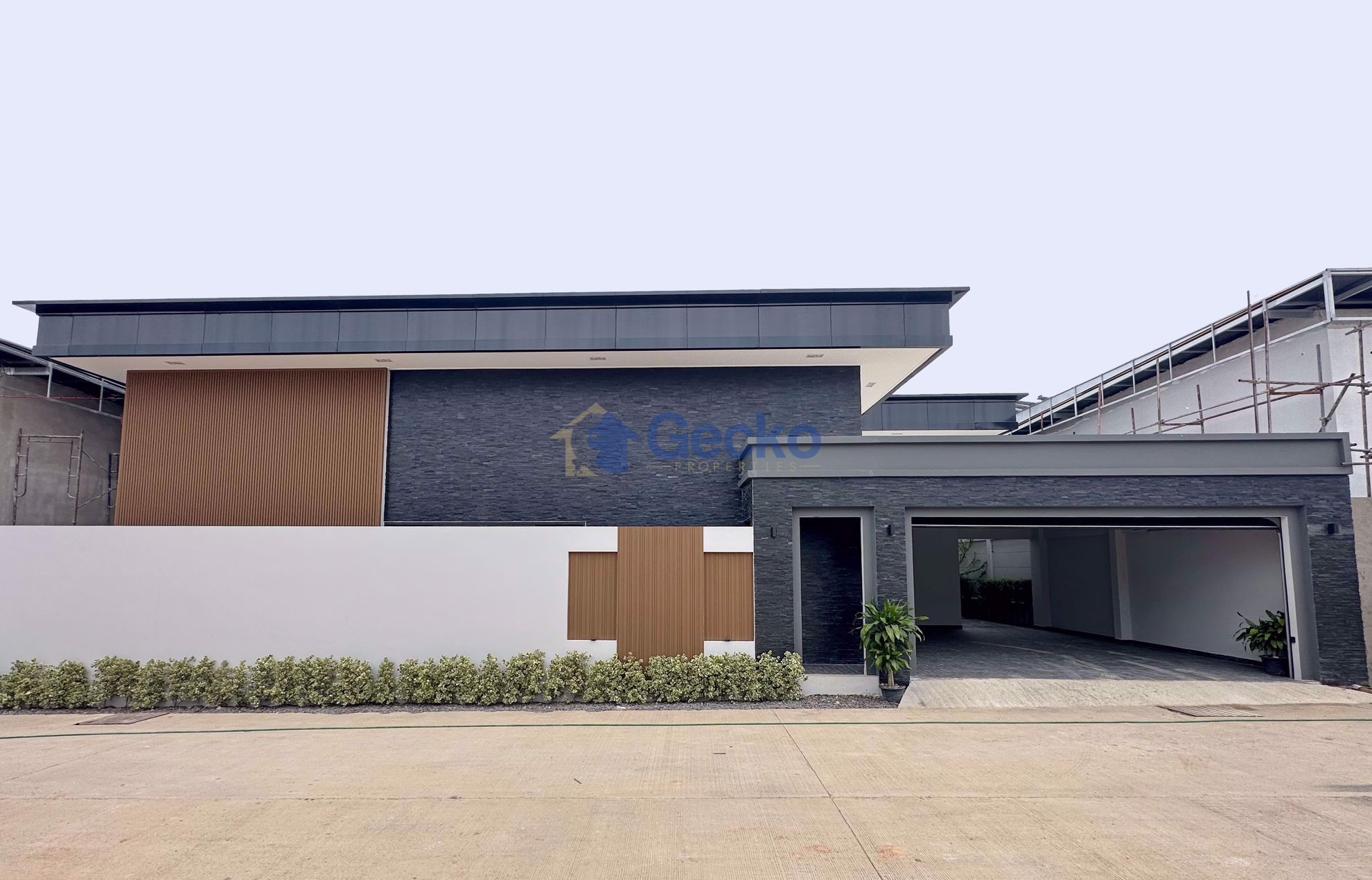 Reservoir Town Baanmae Villa 7