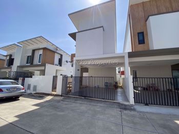 ห้วยใหญ่ บ้าน - H009721