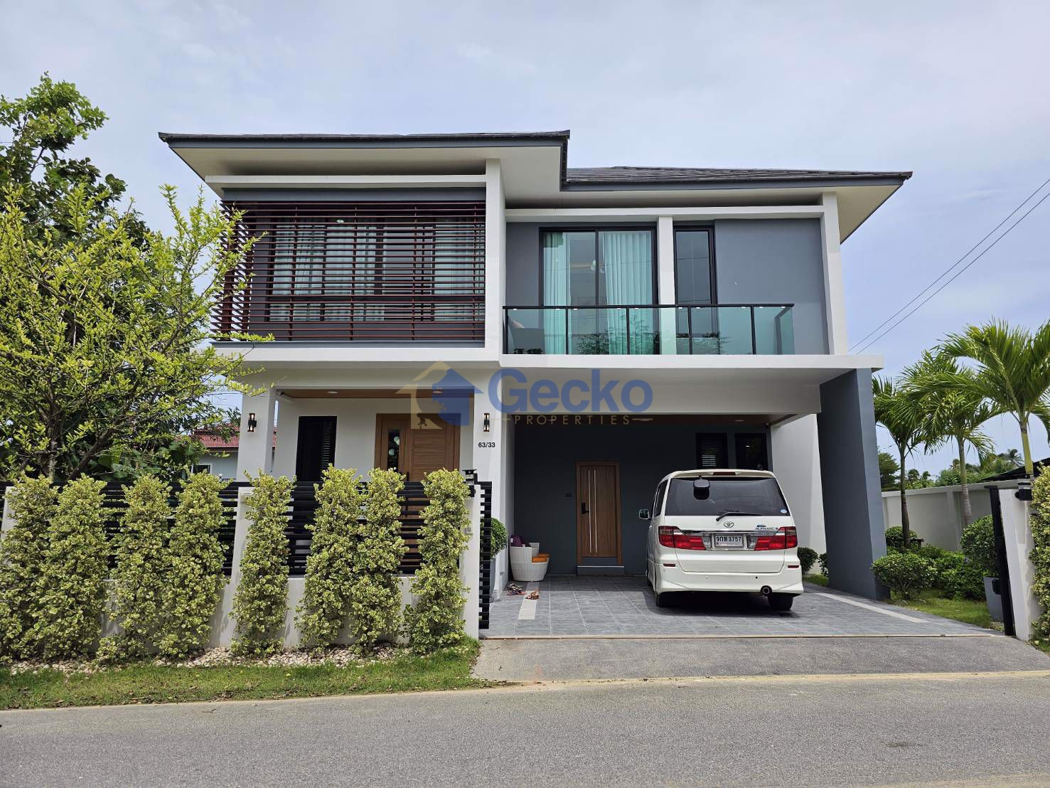 Tamarind Village Pattaya