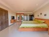 รูปภาพ 1 ห้องนอน คอนโดมิเนี่ยม in Nova Mirage วงศ์อมาตย์ C011235